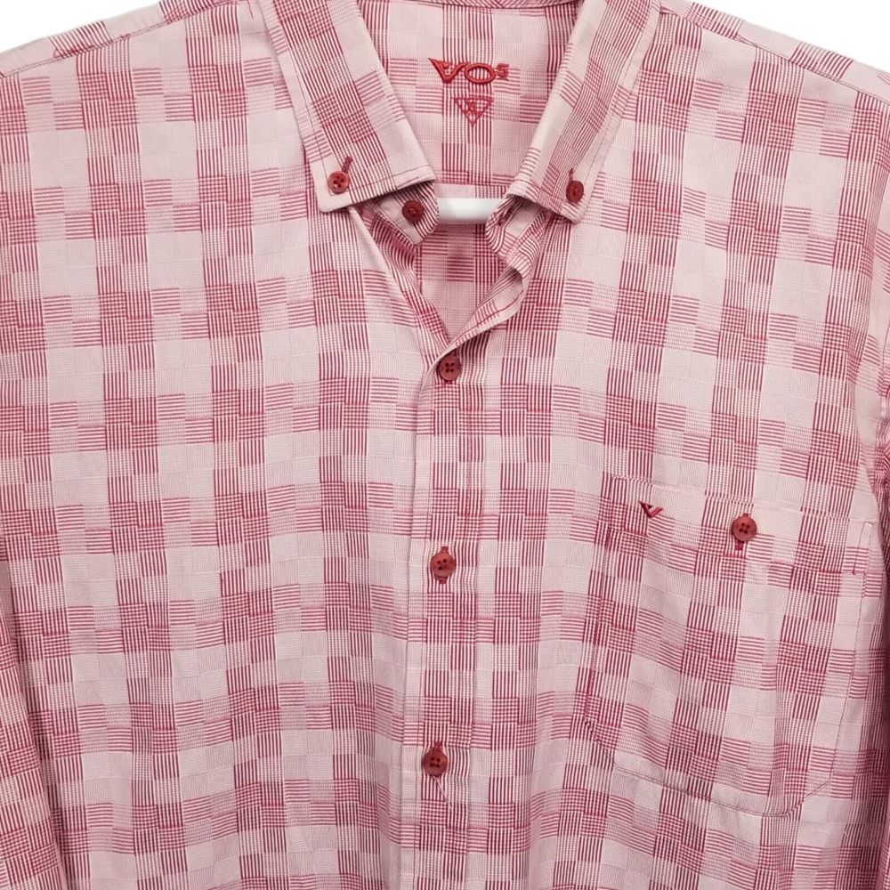 VO5 Regular Shirt Mens XL Red and White Checks Buttons Down Long Sleeve